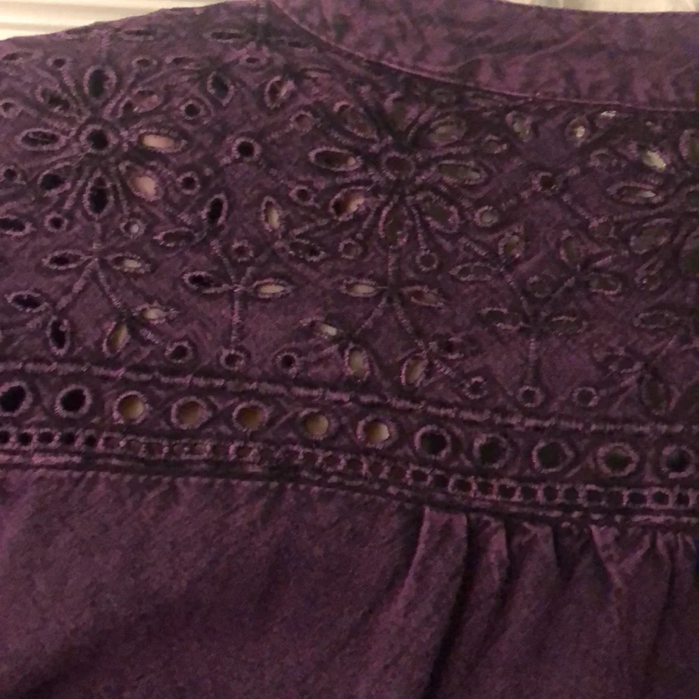 Top - Picture 4 of 5